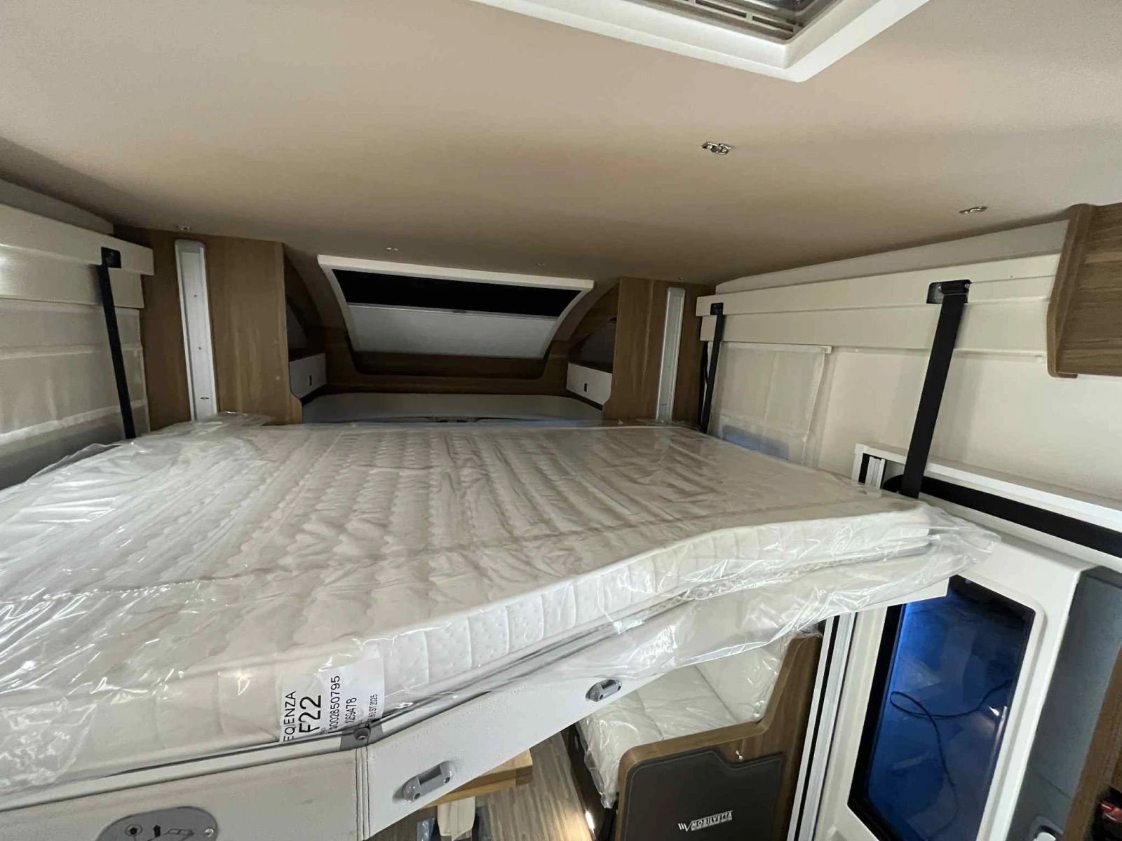 ������ Mobilvetta Krosser P86  | Mobile.bg � ����������� 13