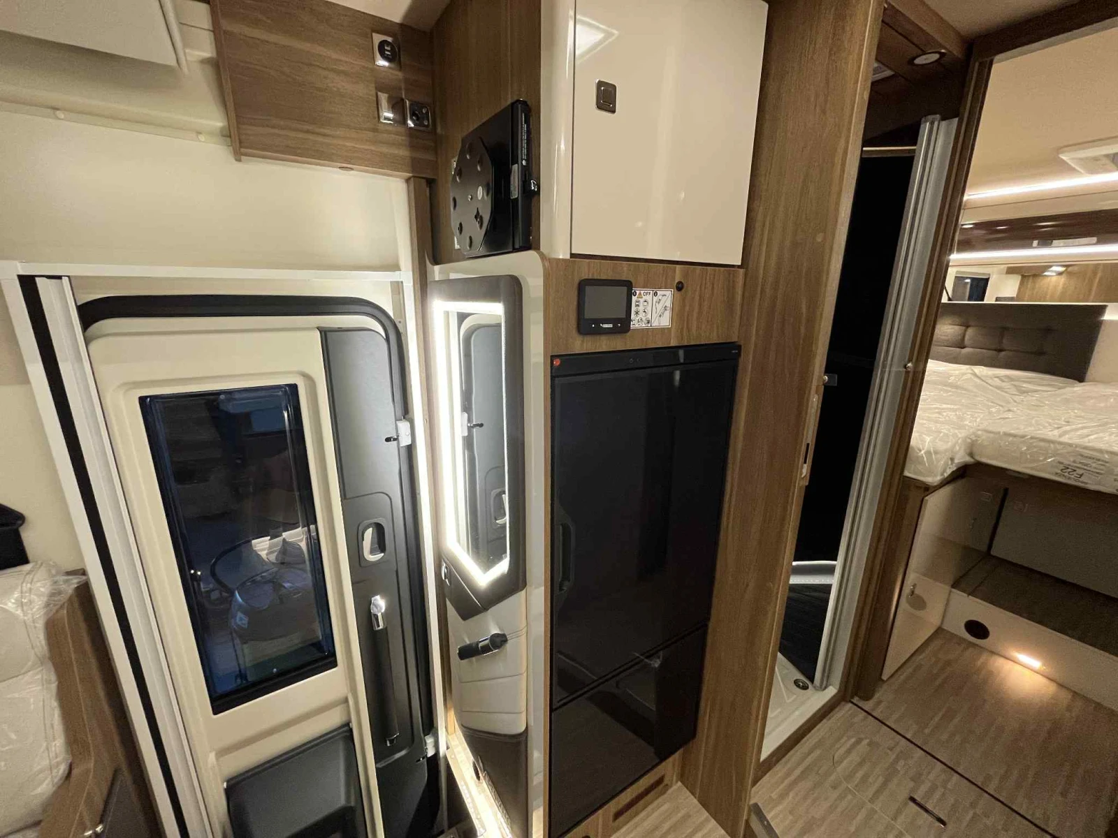 ������ Mobilvetta Krosser P86  | Mobile.bg � ����������� 8