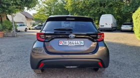 Toyota Yaris 1, 5 HEV LED NAVI CAMERA Швейцария , снимка 2