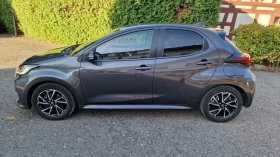 Toyota Yaris 1, 5 HEV LED NAVI CAMERA Швейцария , снимка 6