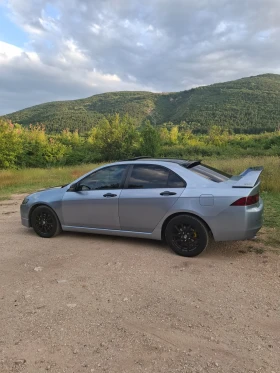 Обява за продажба на Honda Accord 2.4 i-Vtec ~14 000 лв. - изображение 1