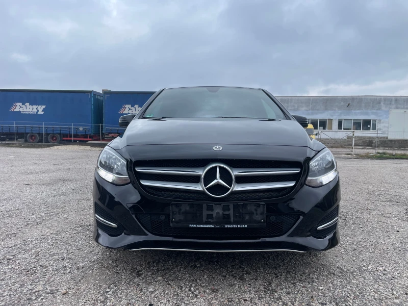 Mercedes-Benz B 200 * GERMANY* AUTOMATIC* KEYLESS* TOP, снимка 2 - Автомобили и джипове - 48453384