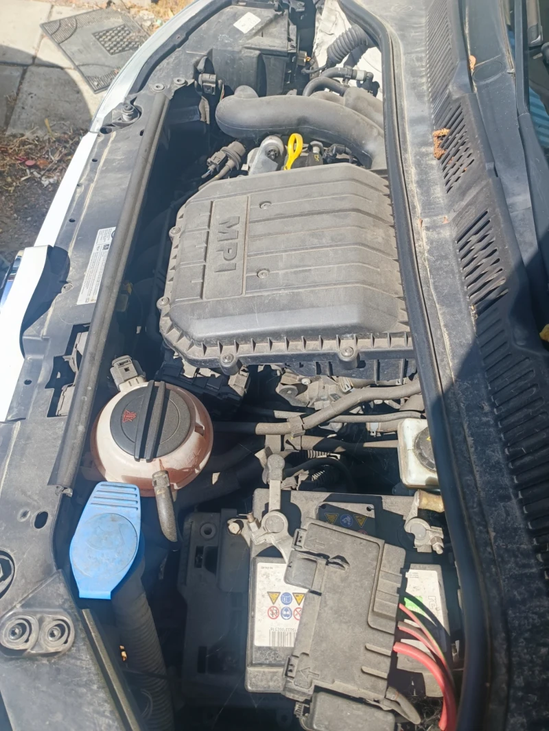 VW Up, снимка 3 - Автомобили и джипове - 52286220