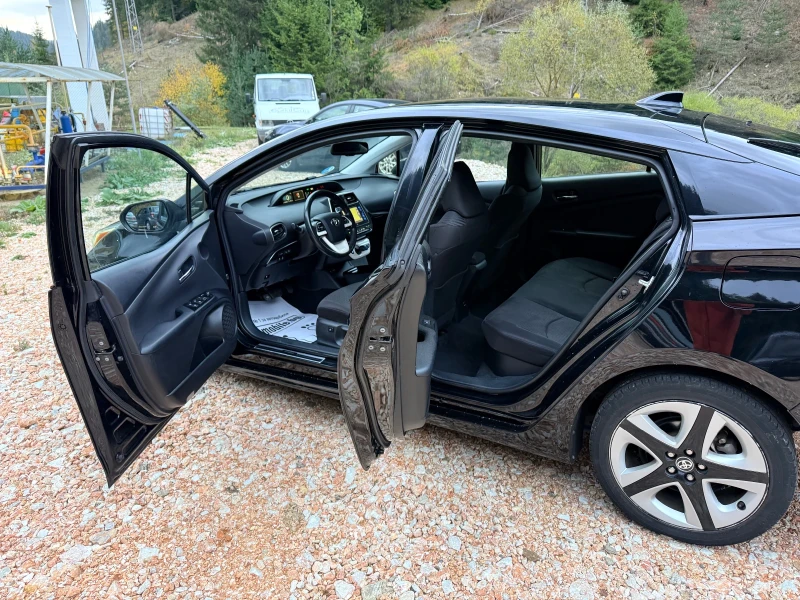 Toyota Prius PARK* BMS* DISTR* HEADUP* 2018* LED* JBL AUDIO* , снимка 7 - Автомобили и джипове - 52172771