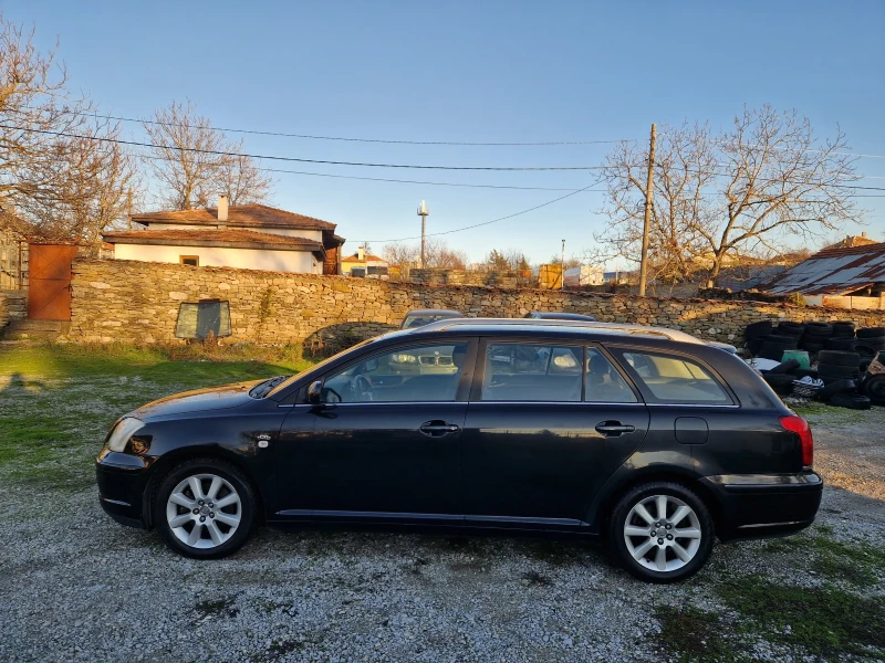 Toyota Avensis 2.0D4D, 116кс, 05г, Италия-БЕЗ РЪЖДИ , снимка 2 - Автомобили и джипове - 52573177