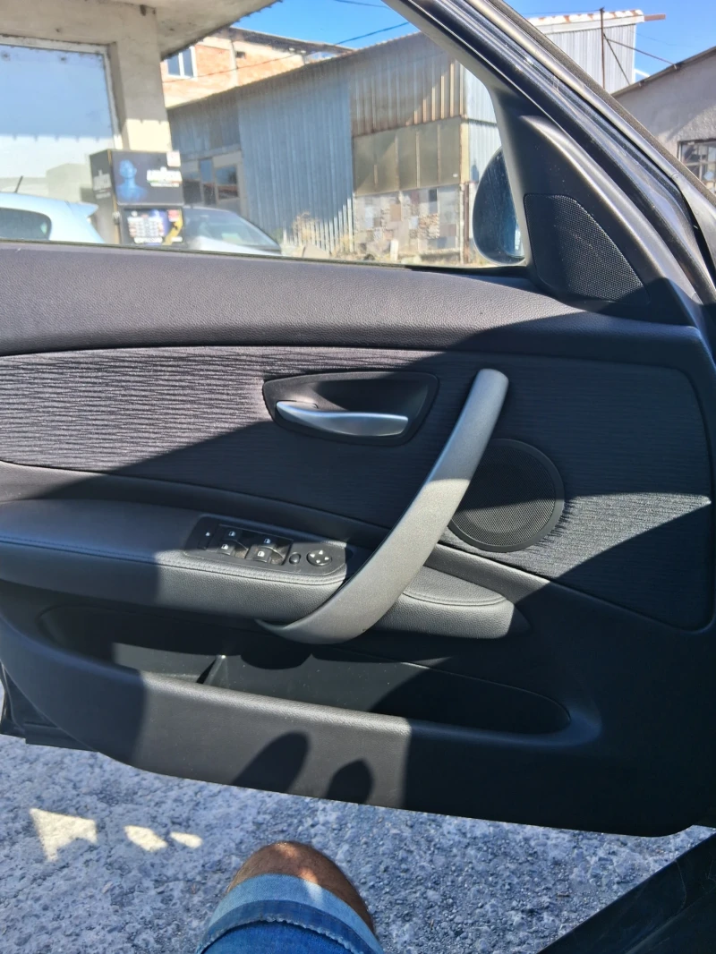 BMW 116, снимка 8 - Автомобили и джипове - 53426095