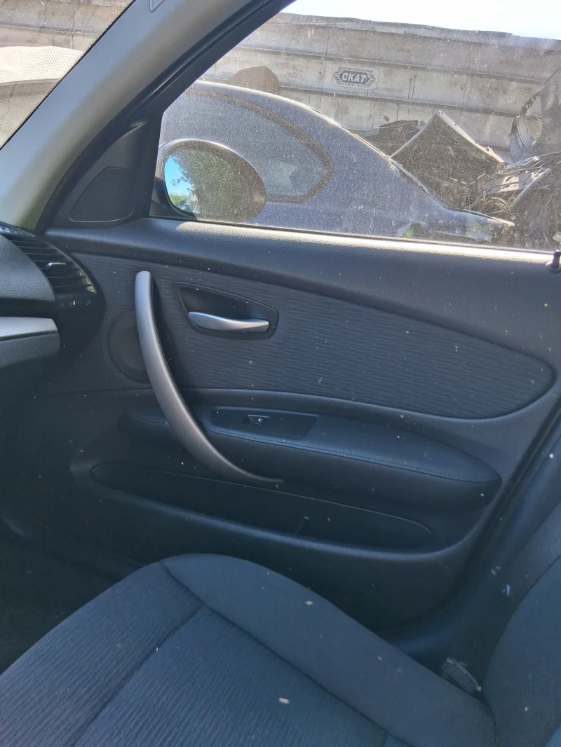 BMW 116, снимка 9 - Автомобили и джипове - 53426095