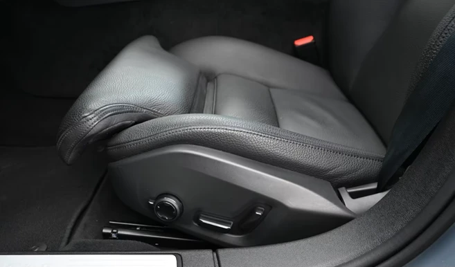 Volvo S60 B5 AWD = Ultimate Dark = Гаранция - изображение 6