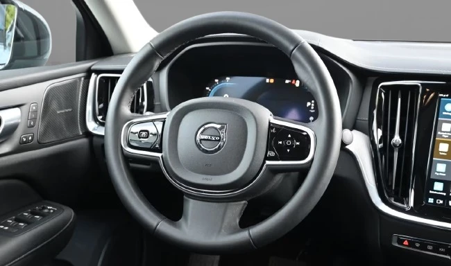 Volvo S60 B5 AWD = Ultimate Dark = Гаранция - изображение 9