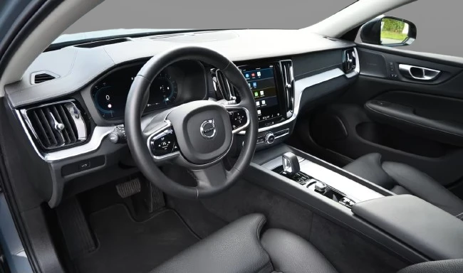 Volvo S60 B5 AWD = Ultimate Dark = Гаранция - изображение 7