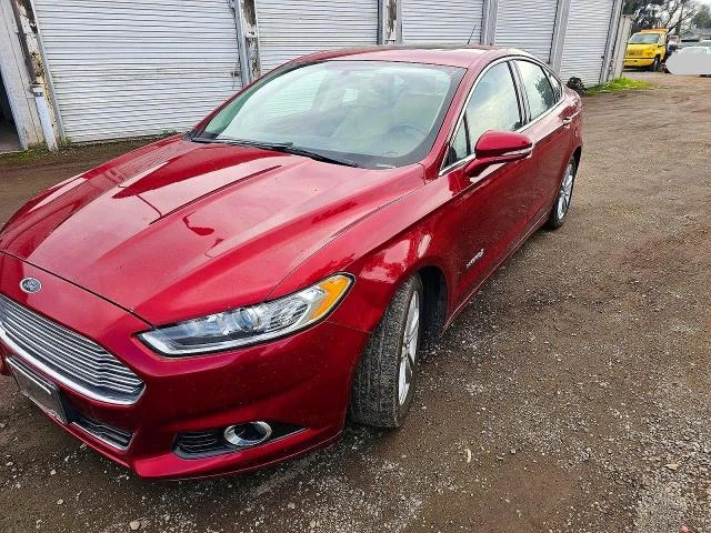 Ford Fusion 2.0L 4 Front-wheel Drive - изображение 2