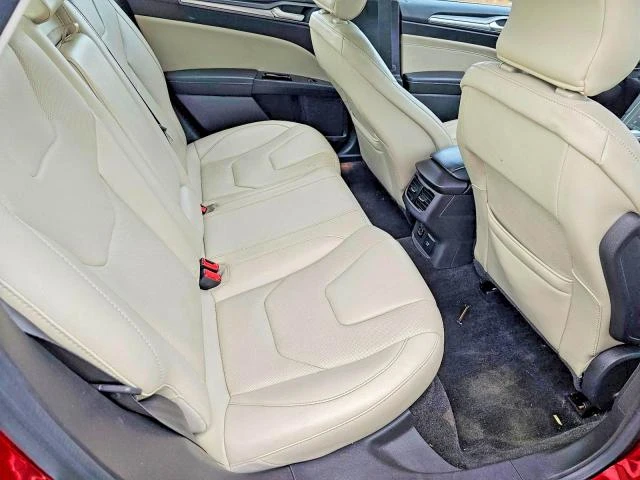 Ford Fusion 2.0L 4 Front-wheel Drive - изображение 6