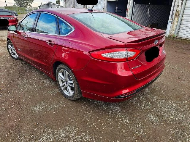 Ford Fusion 2.0L 4 Front-wheel Drive - изображение 3