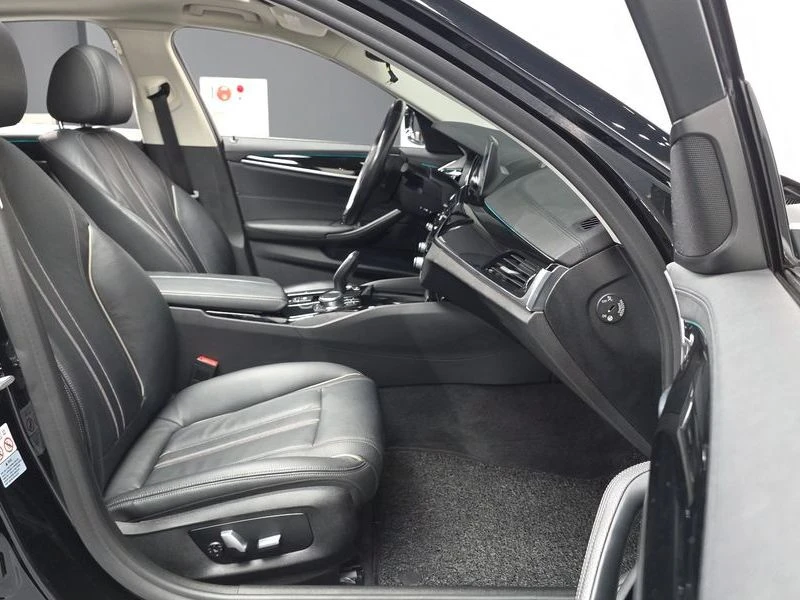 BMW 520 2.0 Automatic, снимка 7 - Автомобили и джипове - 55475571