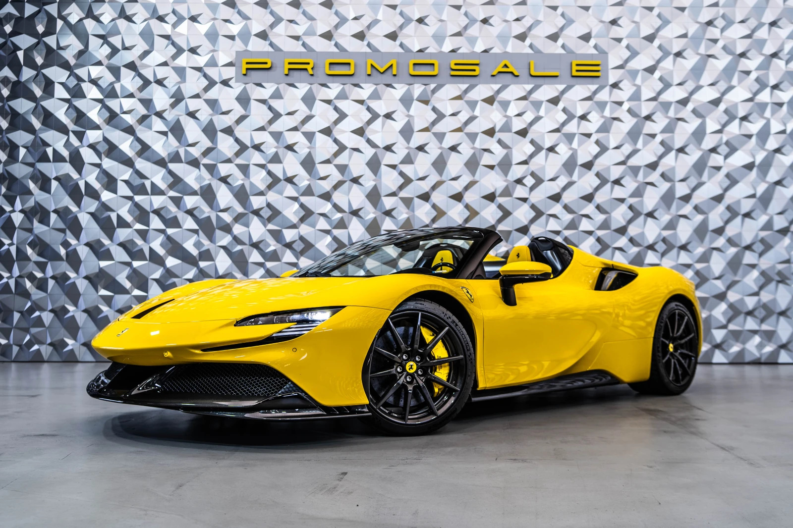 Ferrari SF 90 Spider Giallo Modena, снимка 1
