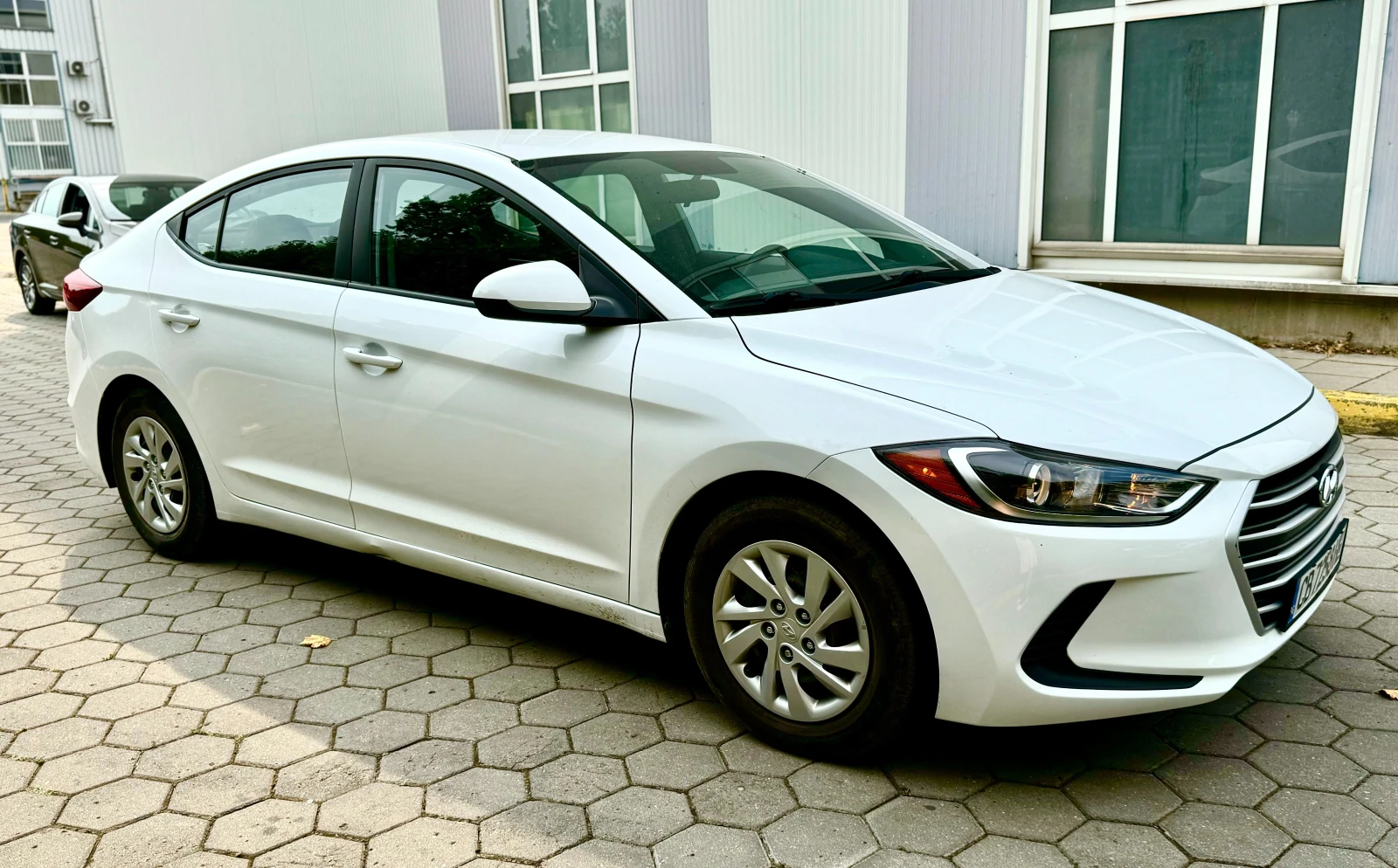 Hyundai Elantra 34600км - изображение 4