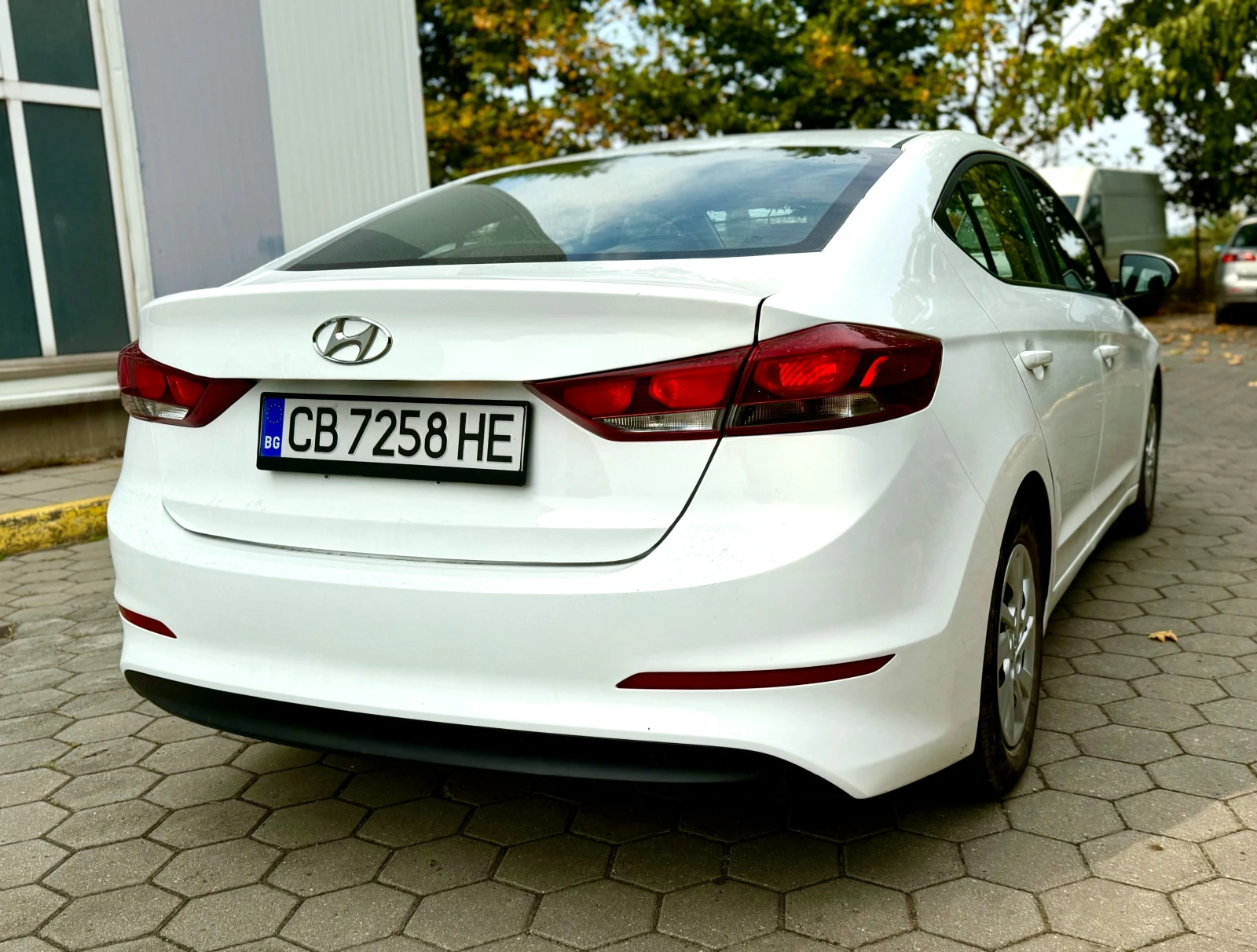 Hyundai Elantra 34600км - изображение 6