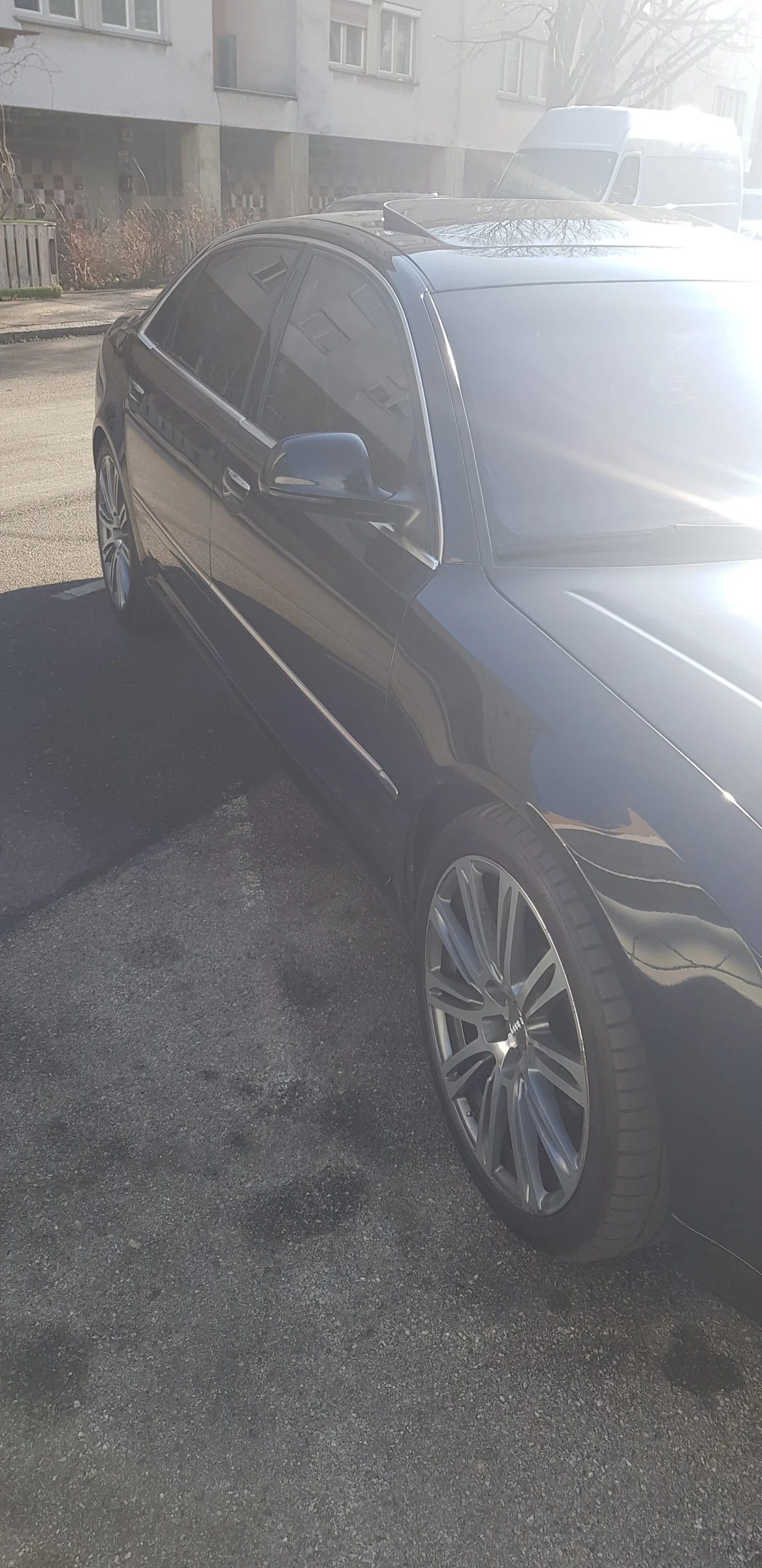 Audi A8 А8 Lang 6.0 W12 - изображение 9