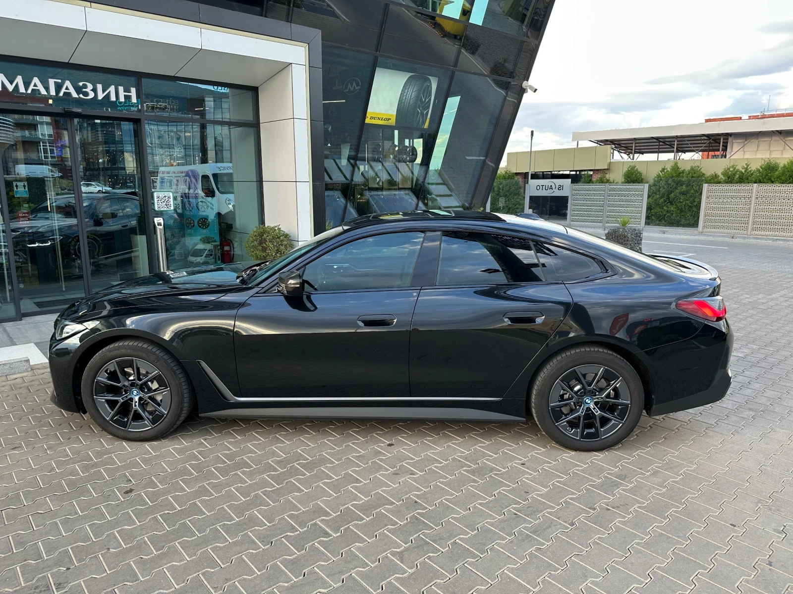 BMW i4 eDrive40* Gran Coupe* 25 000km - изображение 4