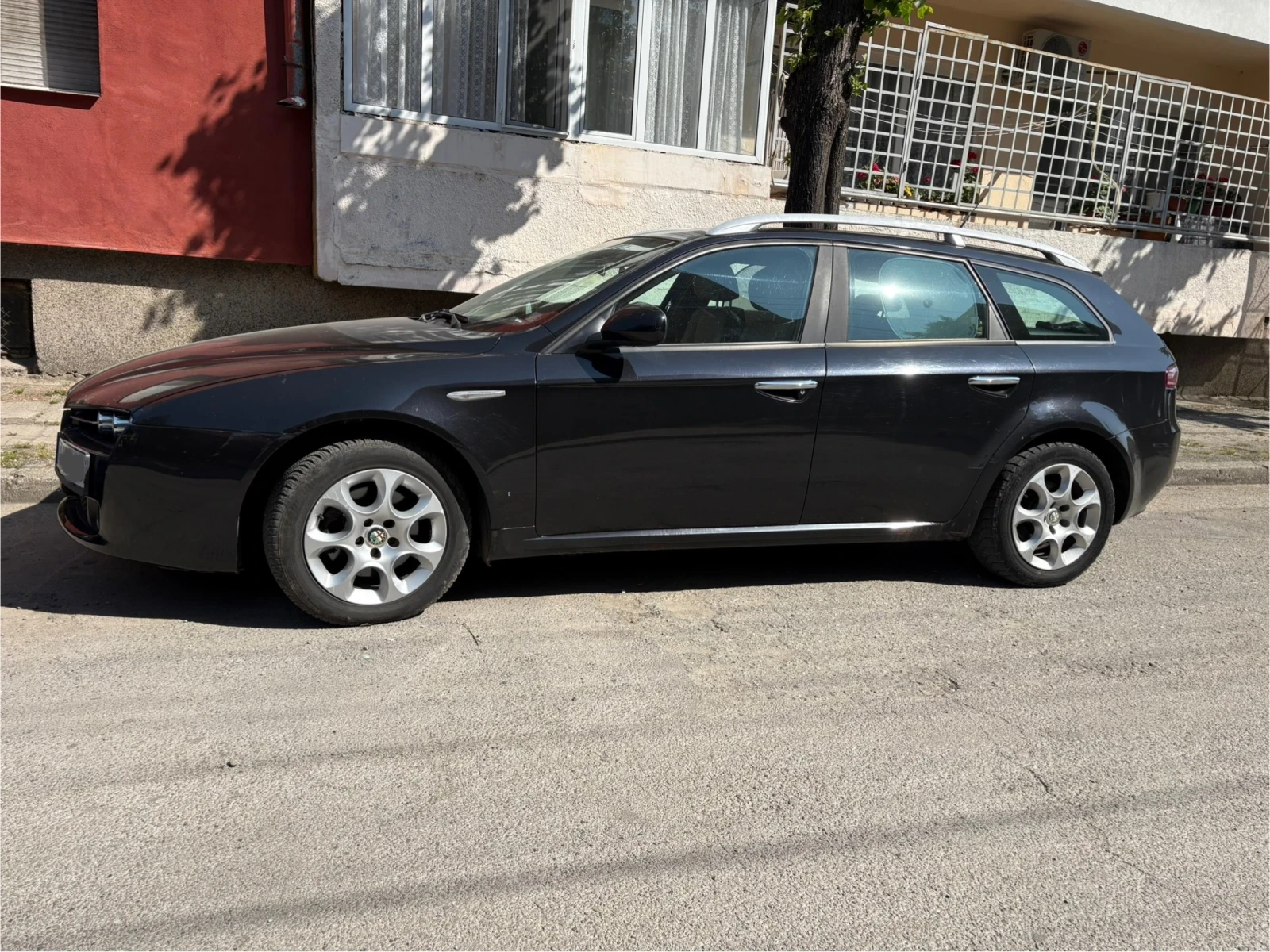 Alfa Romeo 159 sportwagon 1, 9 JTDm 16V - изображение 4