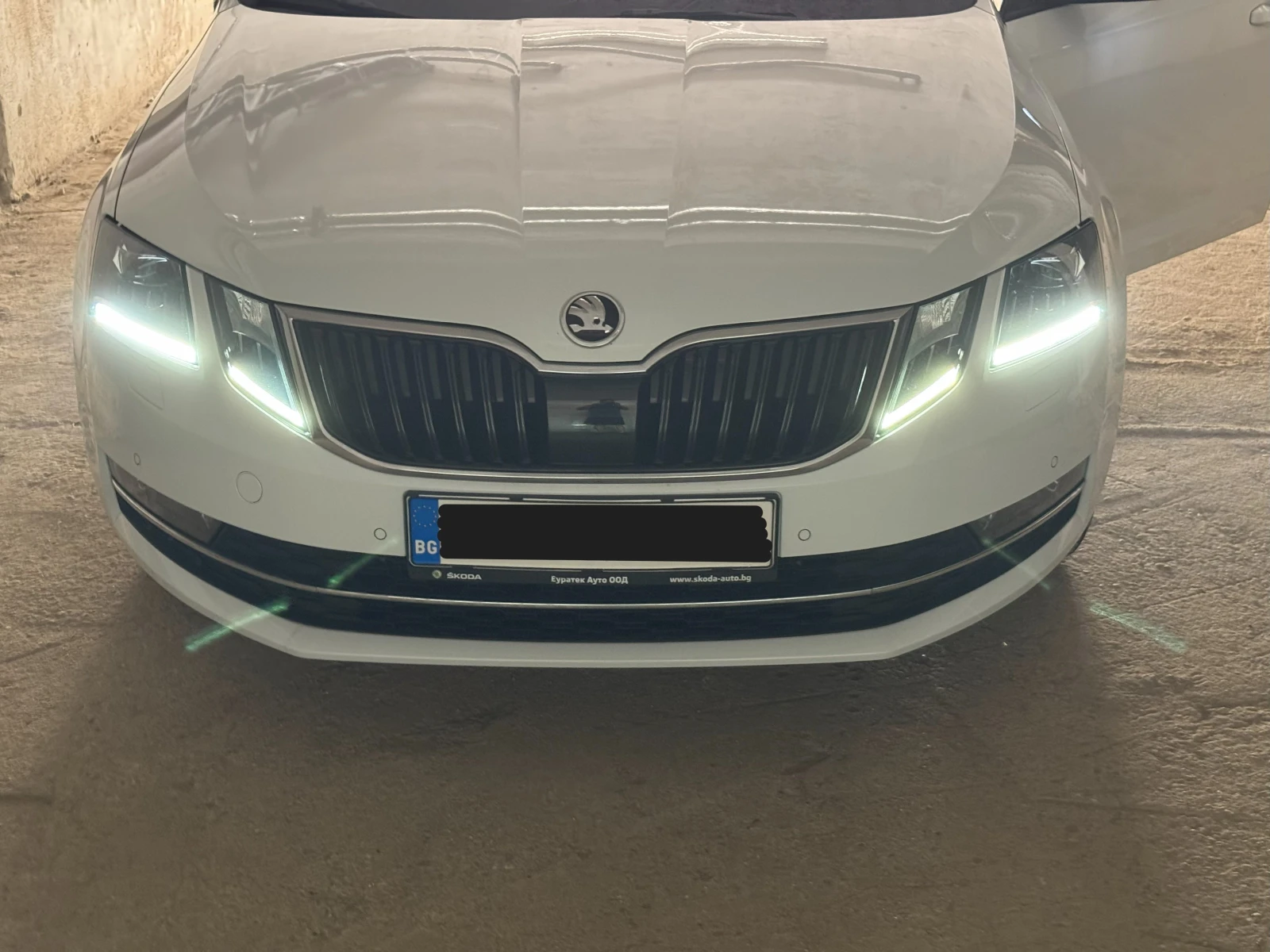 Skoda Octavia 2.0 TDI 4x4 - изображение 7