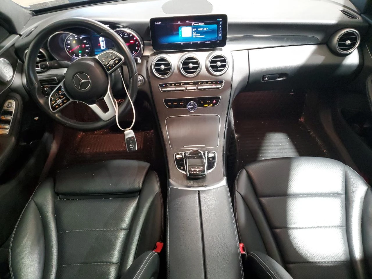 Mercedes-Benz C 300 4MATIC - изображение 8