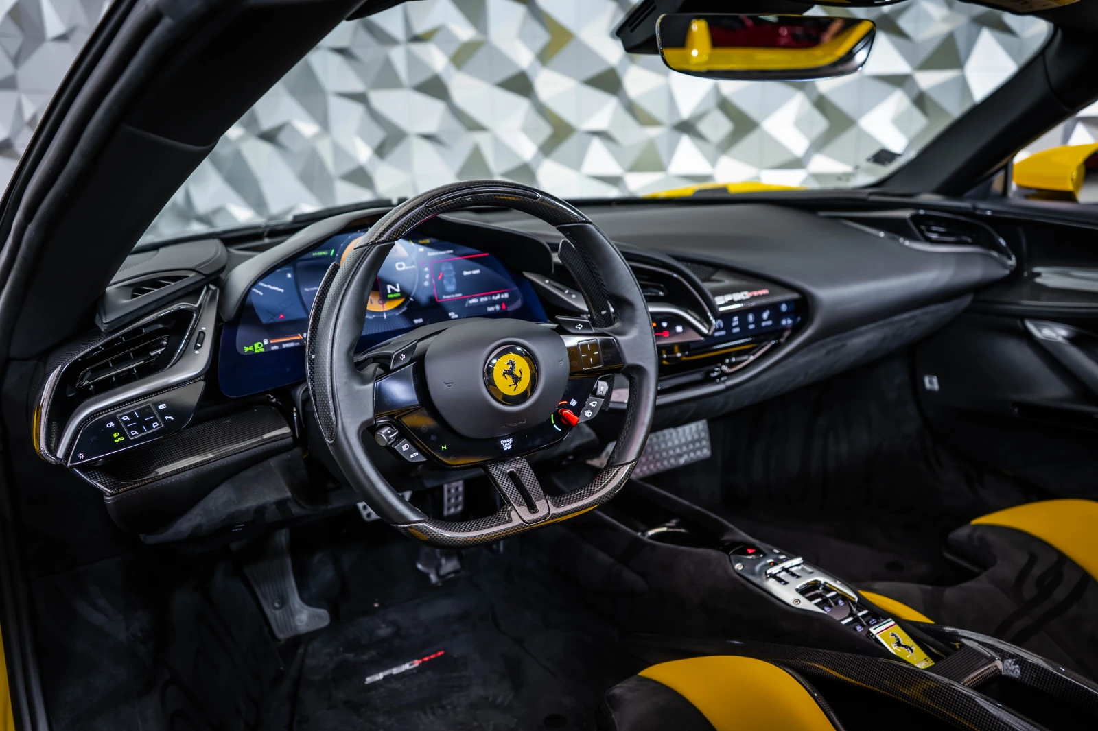 Ferrari SF 90 Spider Giallo Modena - изображение 8