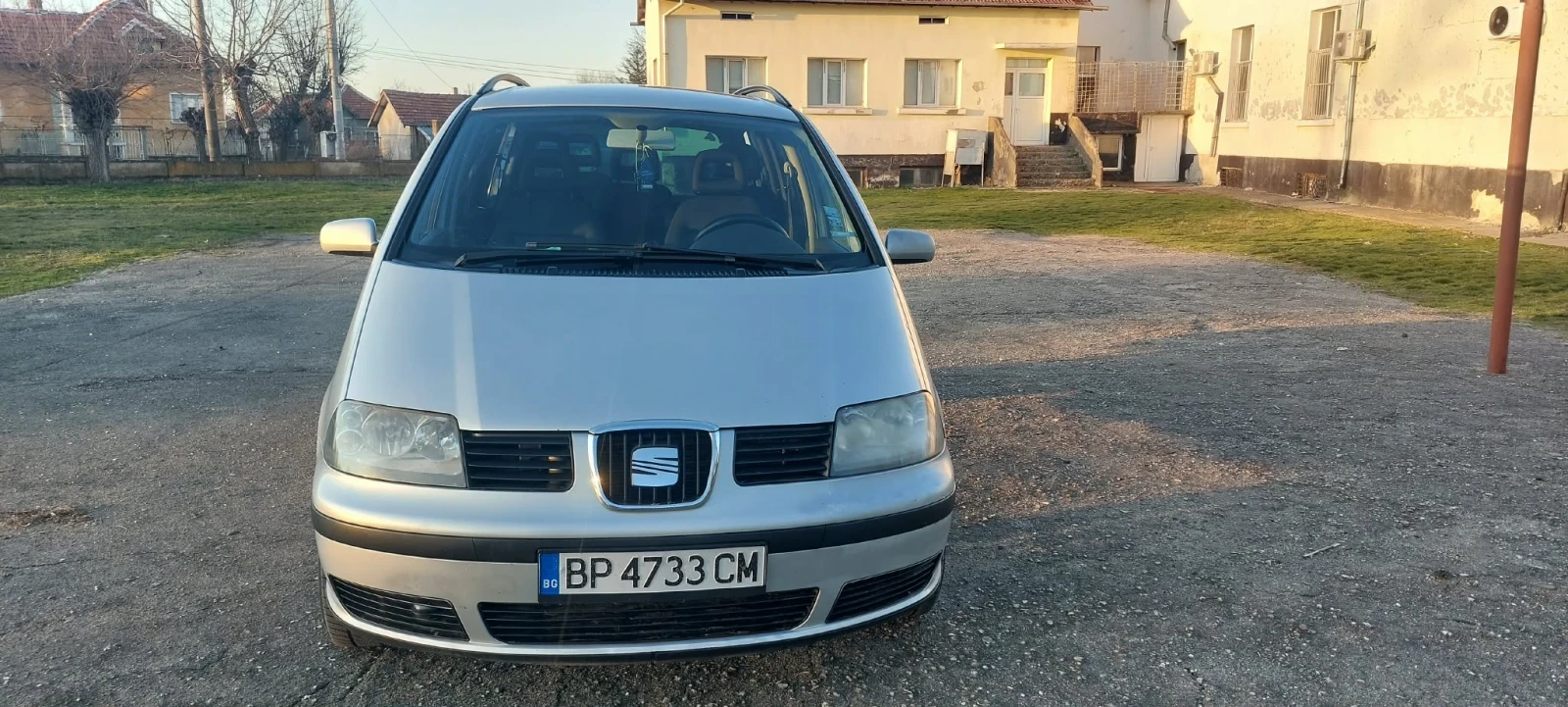 Seat Alhambra 2.0 газ/бензин | Auto.bg — изображение 1
