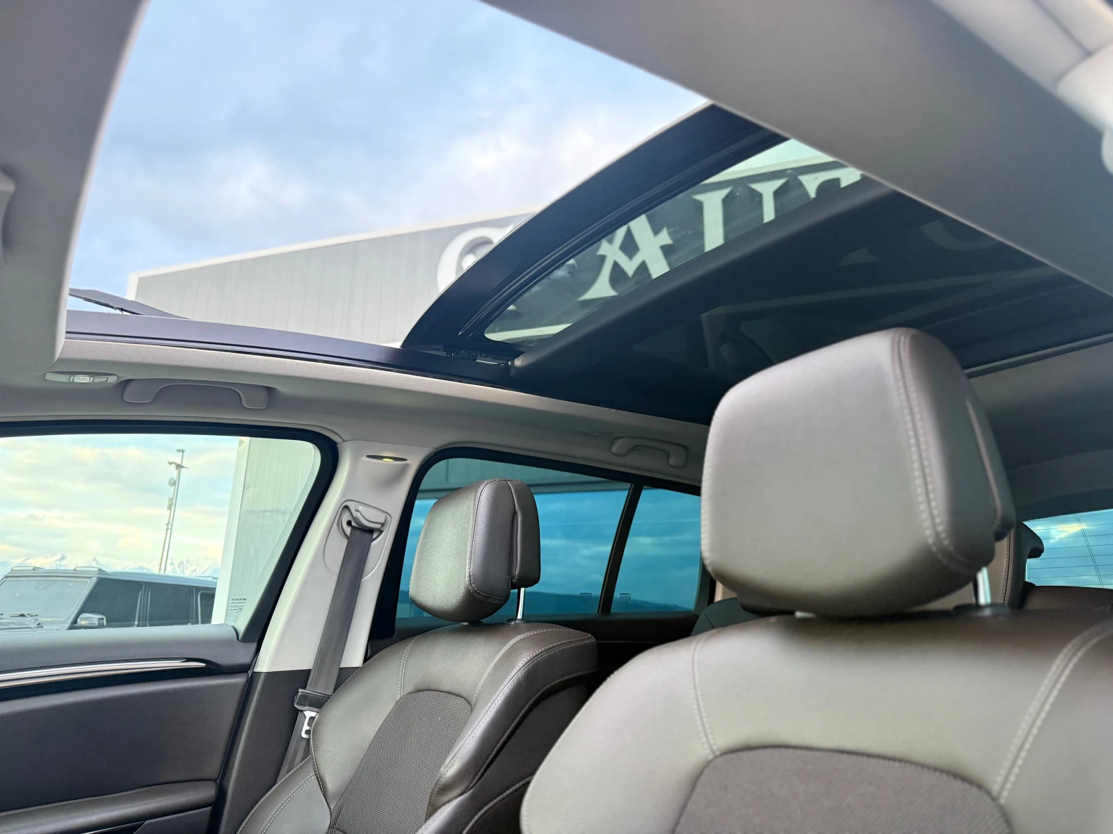 Renault Espace 1.6 DCI 4 Control Собствен лизинг !!!, снимка 12 - Автомобили и джипове - 54069906