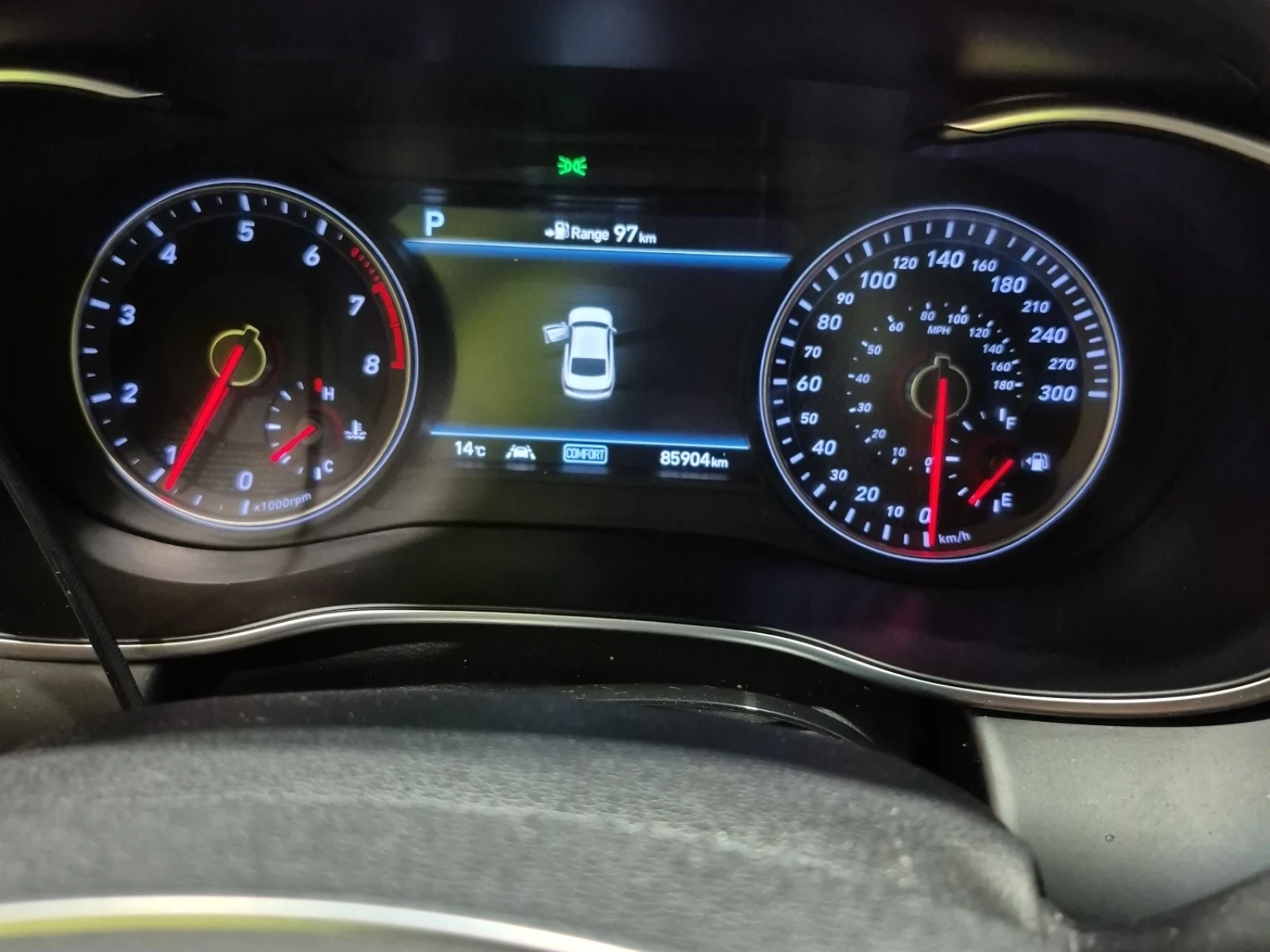 Genesis G70 3.3T SPORT * * CARFAX * * ���� ������ * *  | Mobile.bg � ����������� 10