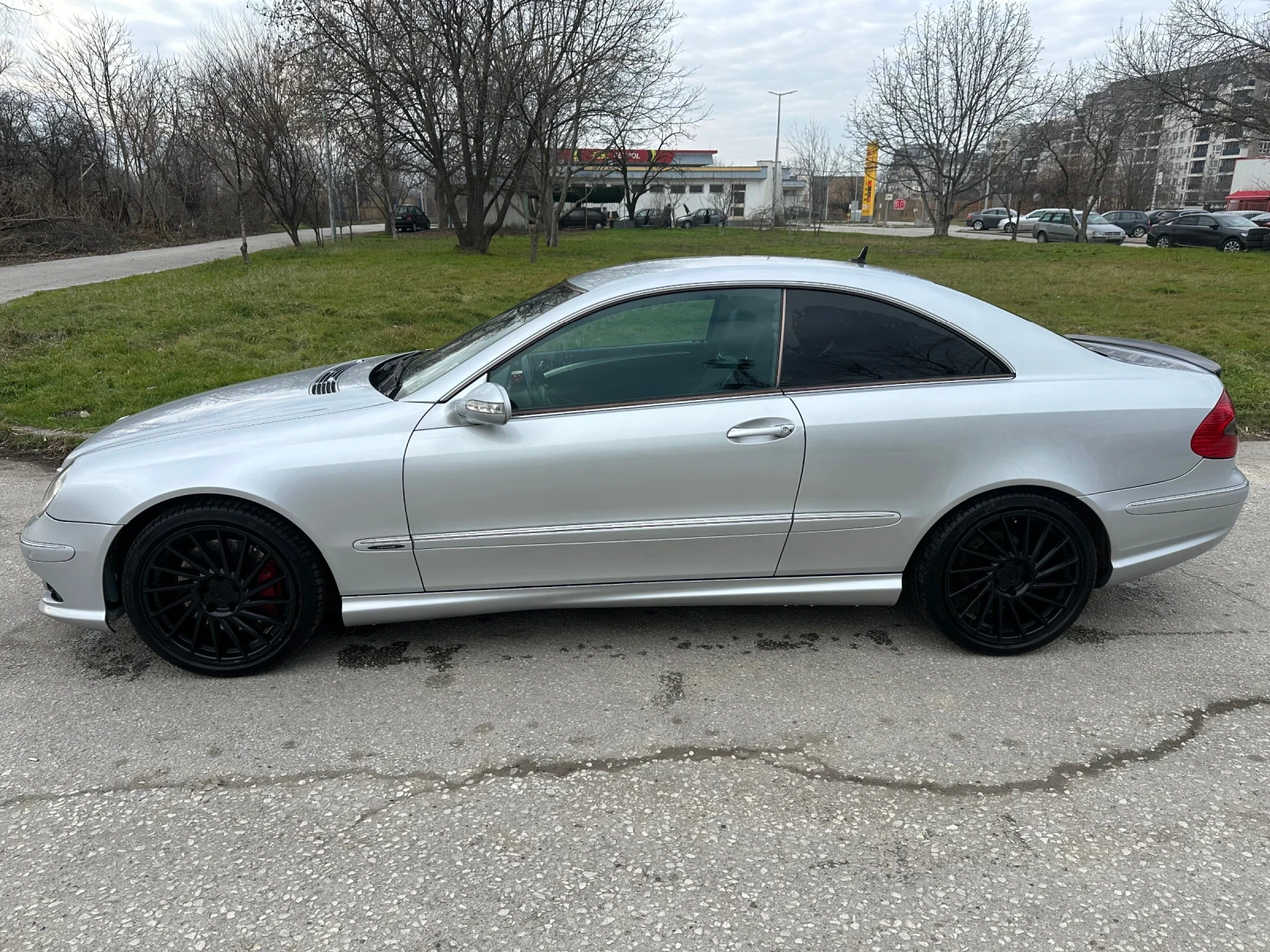 Mercedes-Benz CLK, снимка 3 - Автомобили и джипове - 54444761