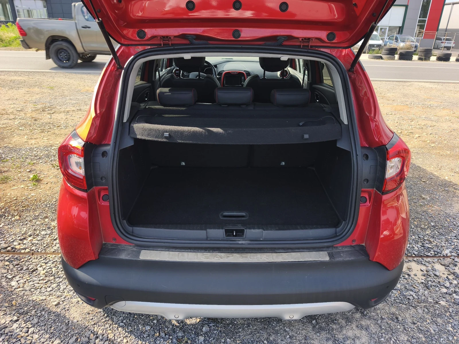 Renault Captur Automatic Xmode , снимка 7 - Автомобили и джипове - 54601189