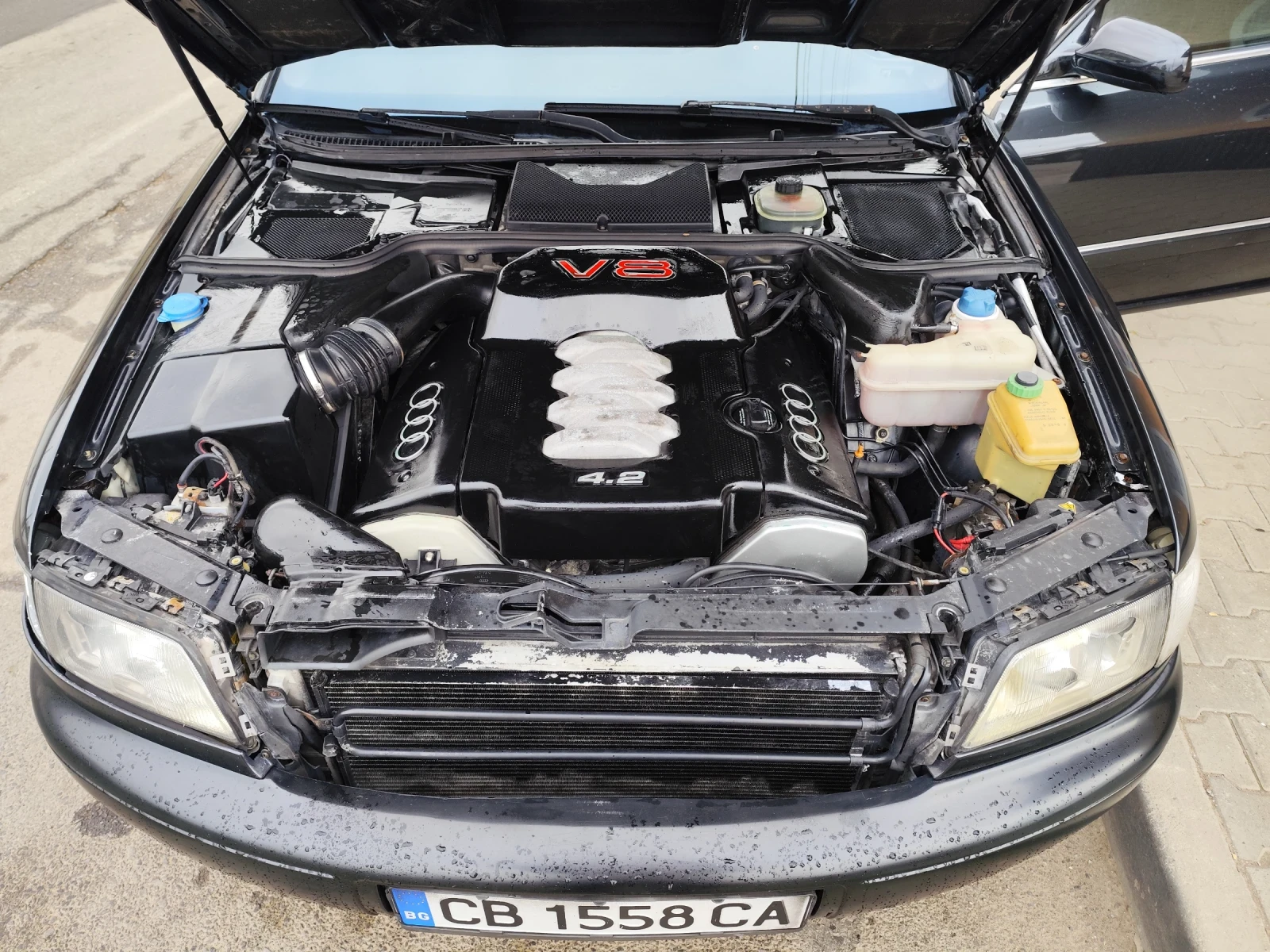 Audi S8 4.2 Бензин, снимка 2 - Автомобили и джипове - 54631881