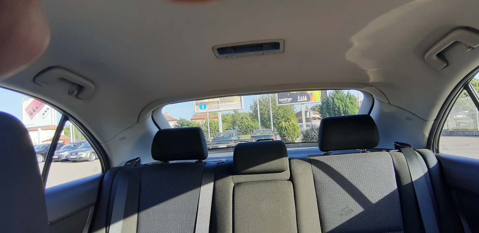 Toyota Avensis, снимка 9 - Автомобили и джипове - 54722206