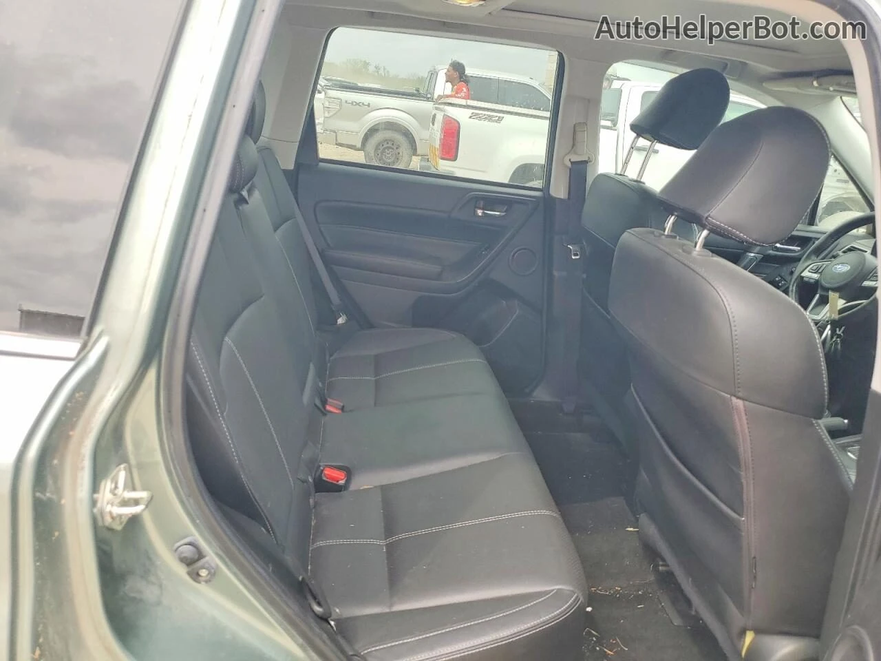 Subaru Forester 2.5i Touring, снимка 9 - Автомобили и джипове - 54856242