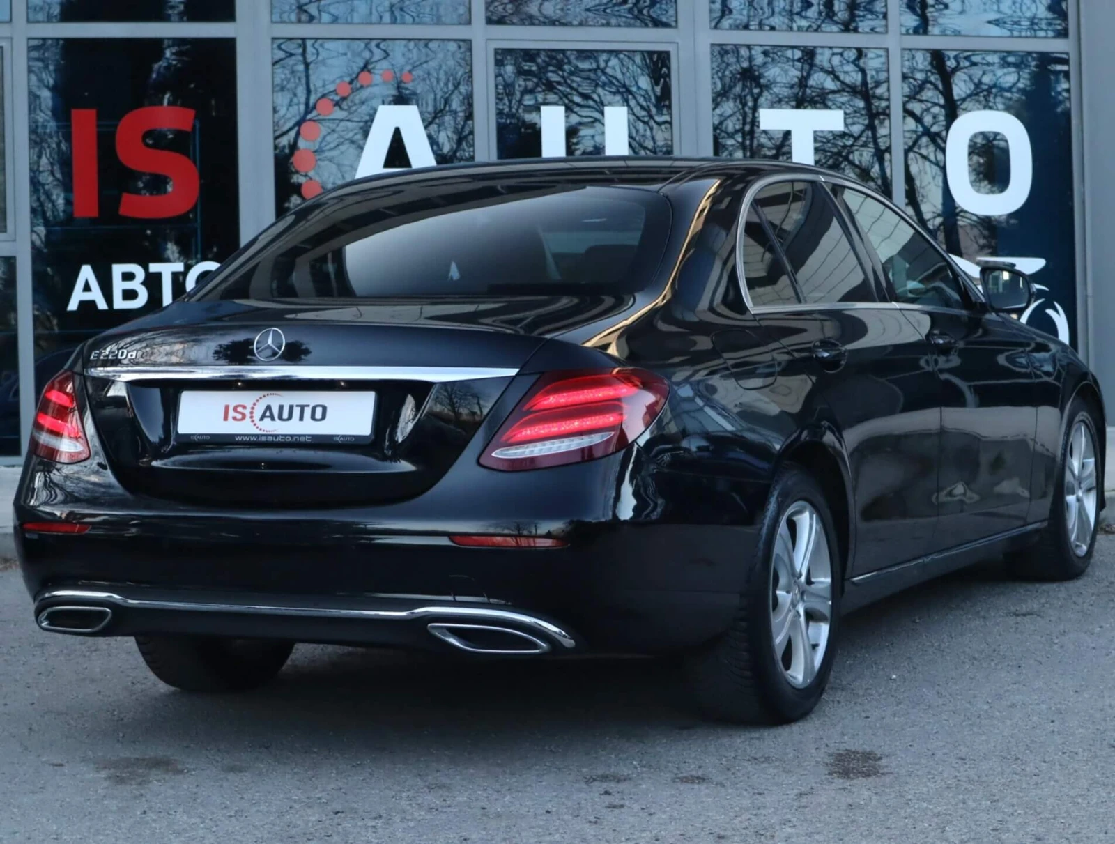 Mercedes-Benz E 220 CDI/Avantgarde/Dynamic Select/PRE-SAFE/Collision P, снимка 6 - Автомобили и джипове - 55009867