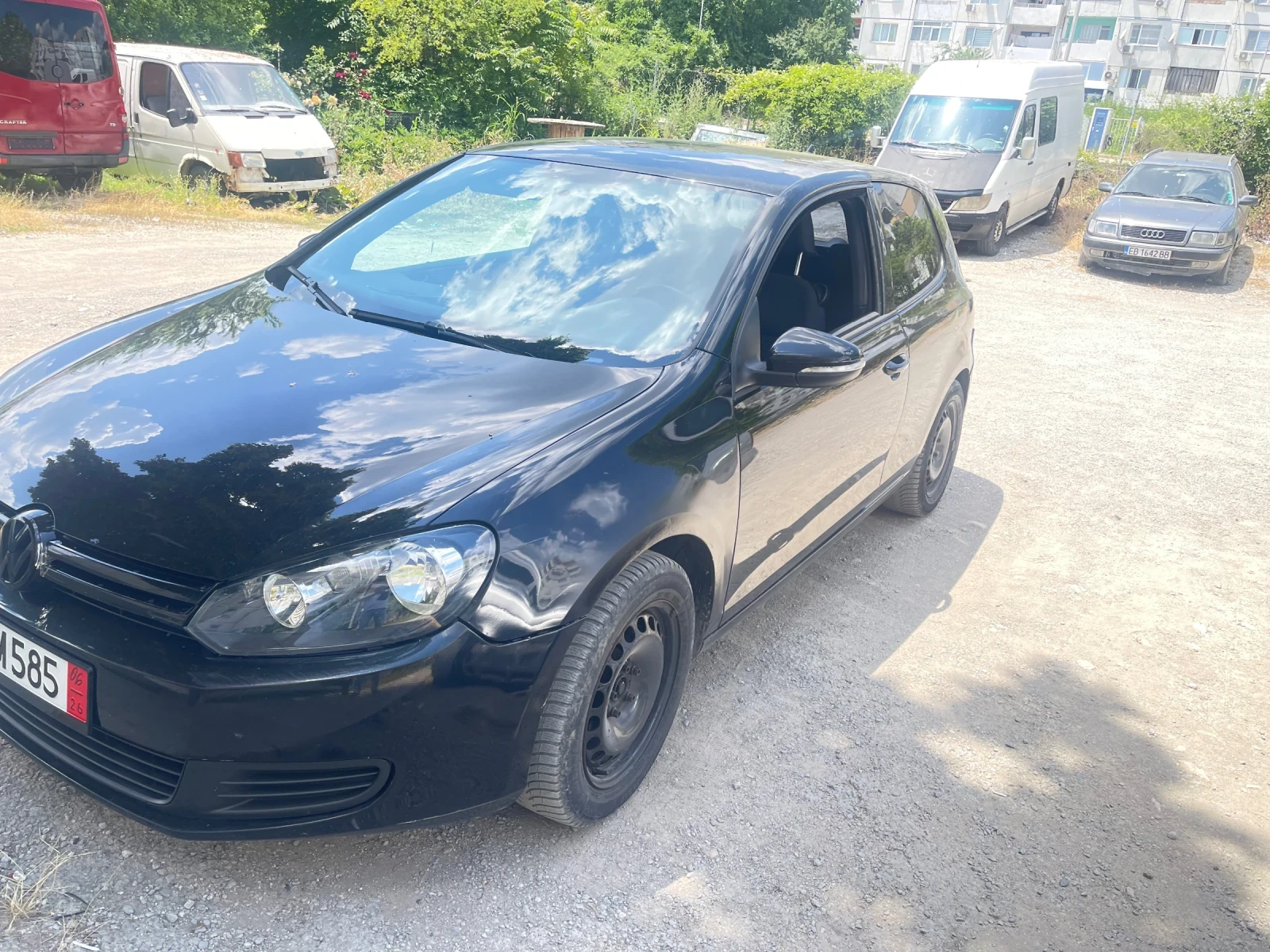 VW Golf 1.6 TDI 105 k.c, снимка 4 - Автомобили и джипове - 55019354