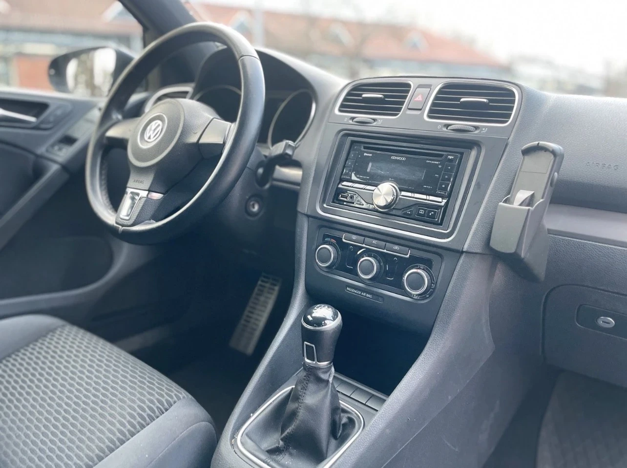 VW Golf 1.6 TDI 105 k.c, снимка 9 - Автомобили и джипове - 55019354