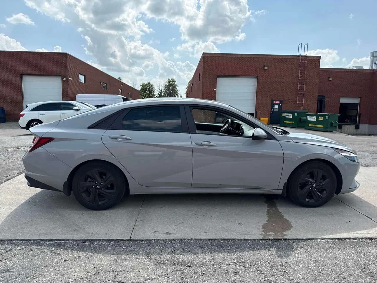 Hyundai Elantra * Preferred * АВТОКРЕДИТ БЕЗ ПЪРВОНАЧАЛНА ВНОСКА* , снимка 3 - Автомобили и джипове - 55141648