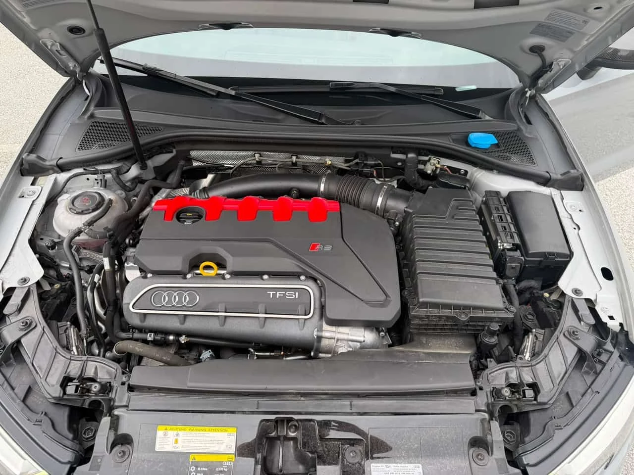 Audi Rs3 * 2.5 TFSI quattro * CARFAX * ОПЦИЯ ЗА ФИНАНСИРАНЕ, снимка 10 - Автомобили и джипове - 55436227