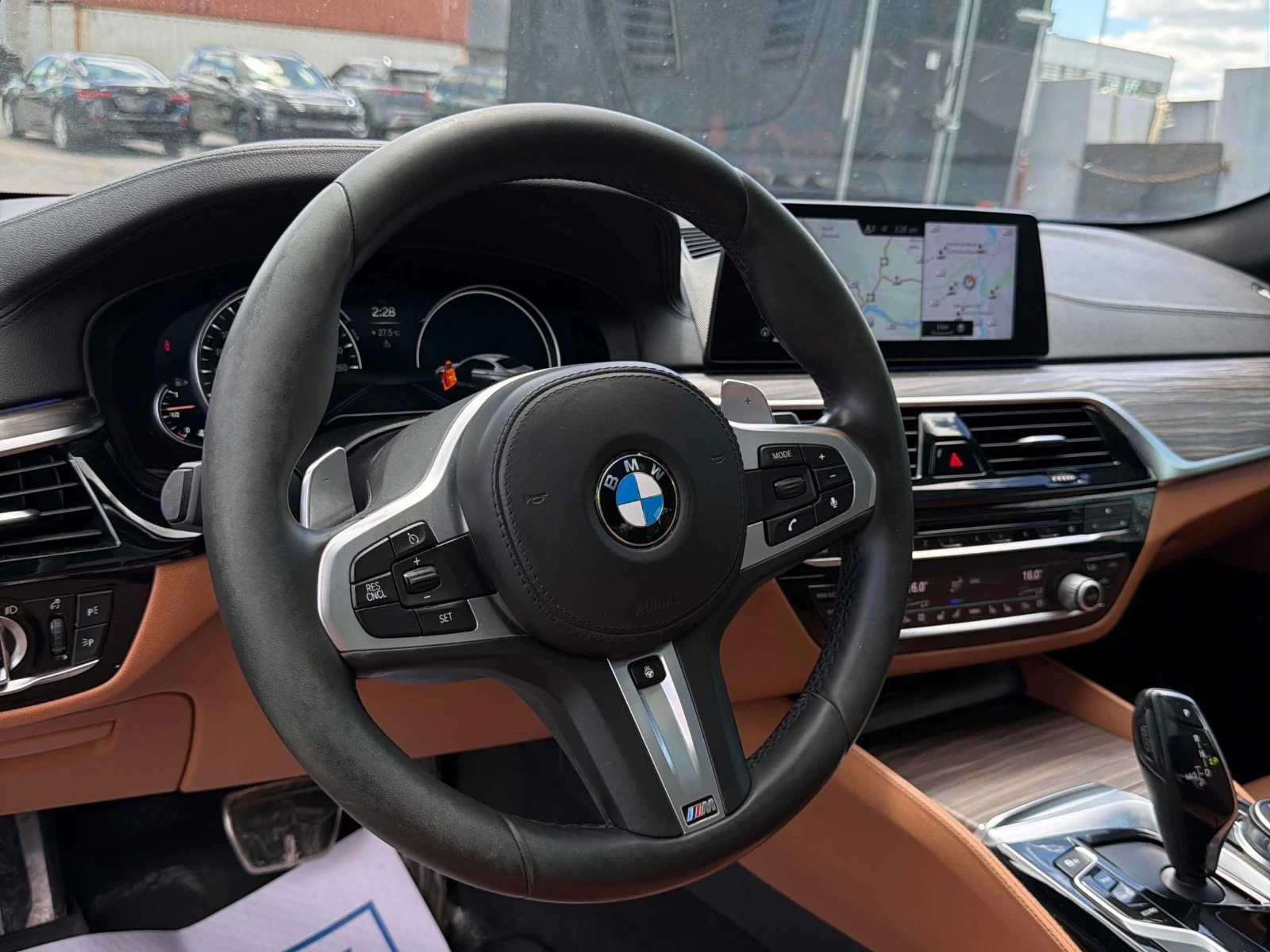 BMW 540 xDrive Автокредит Цена до България, снимка 7 - Автомобили и джипове - 55557161