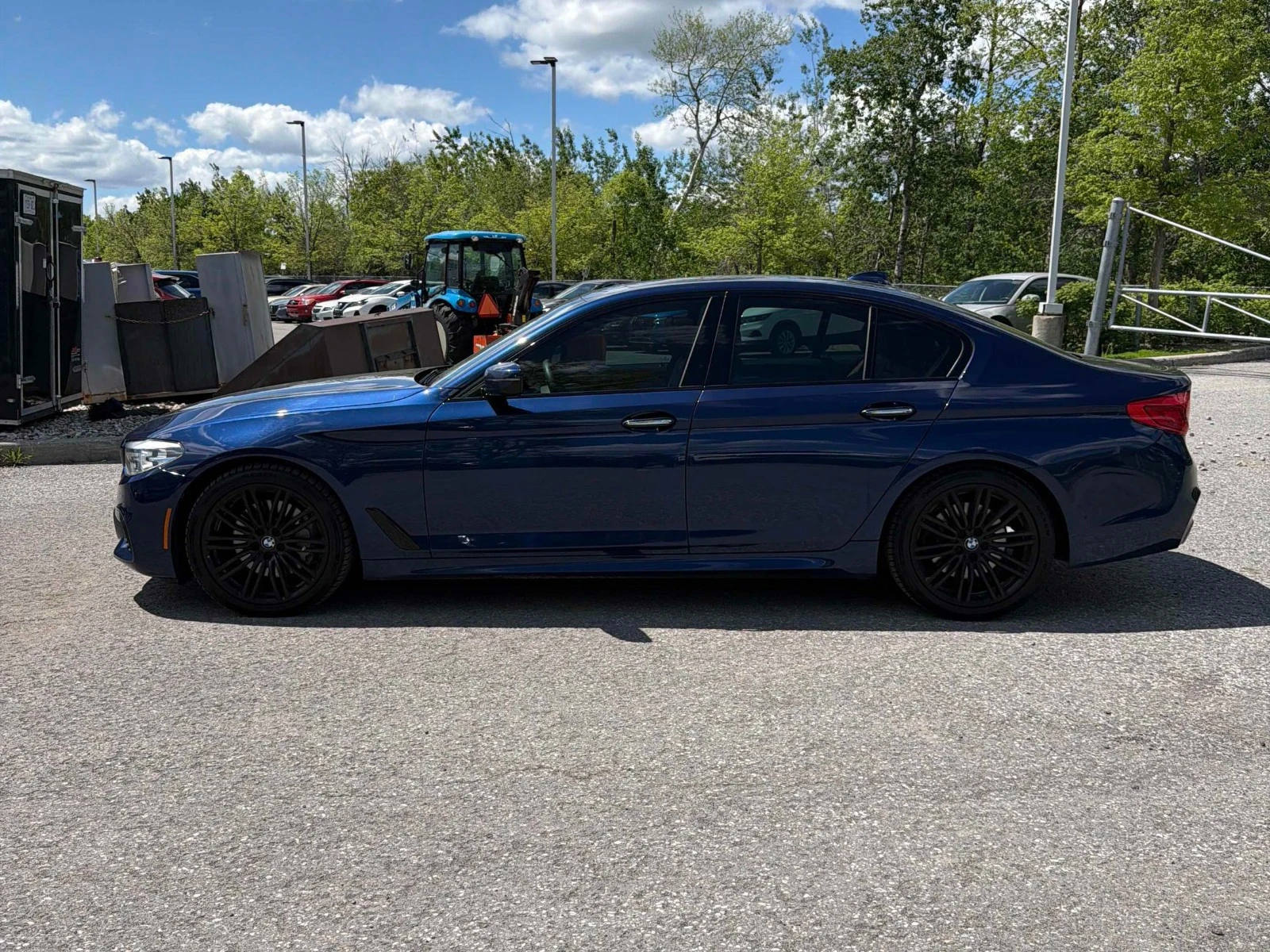 BMW 540 xDrive Автокредит Цена до България, снимка 5 - Автомобили и джипове - 55557161