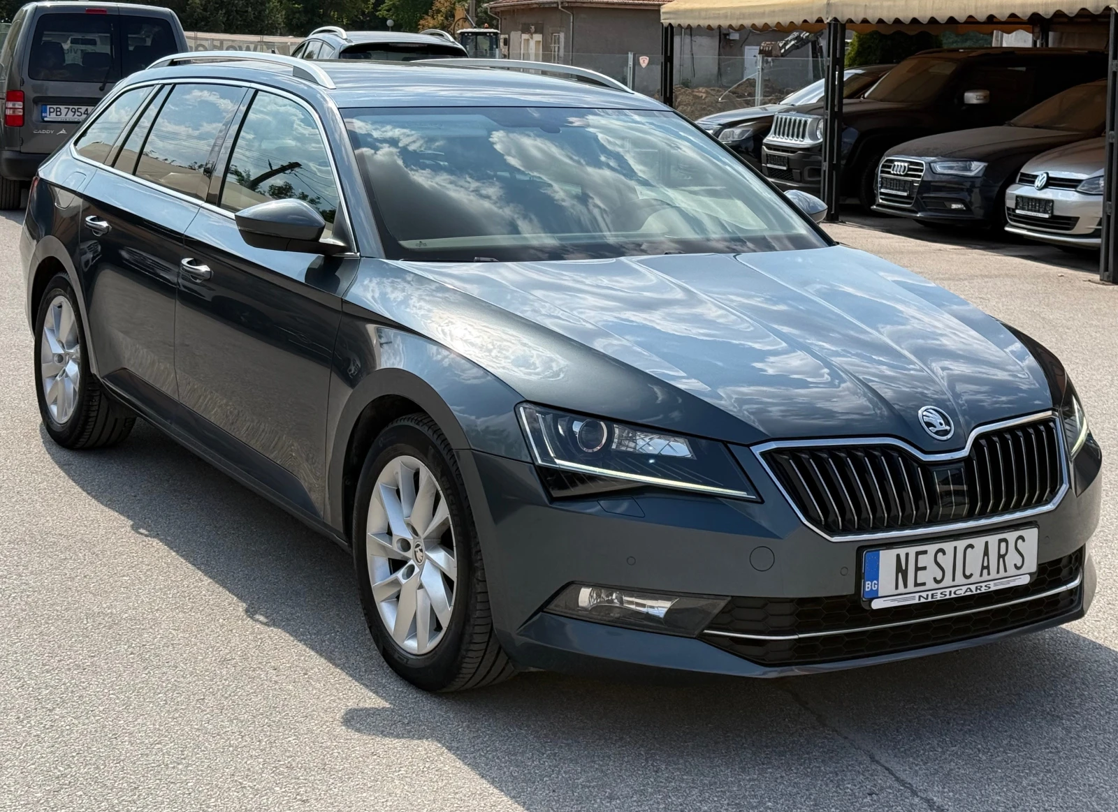 Skoda Superb 2.0TDI DSG 150к.с. !ТОП СЪСТОЯНИЕ !, снимка 3 - Автомобили и джипове - 55576029