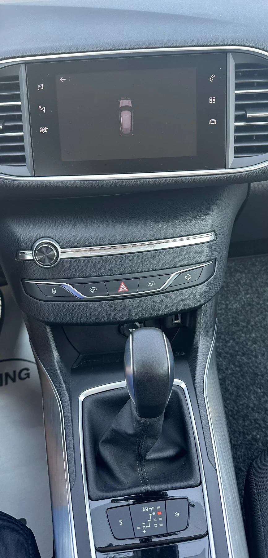 Peugeot 308 1.5HDi 130ph NAVI* LED* F1* EURO6D, снимка 16 - Автомобили и джипове - 55770943