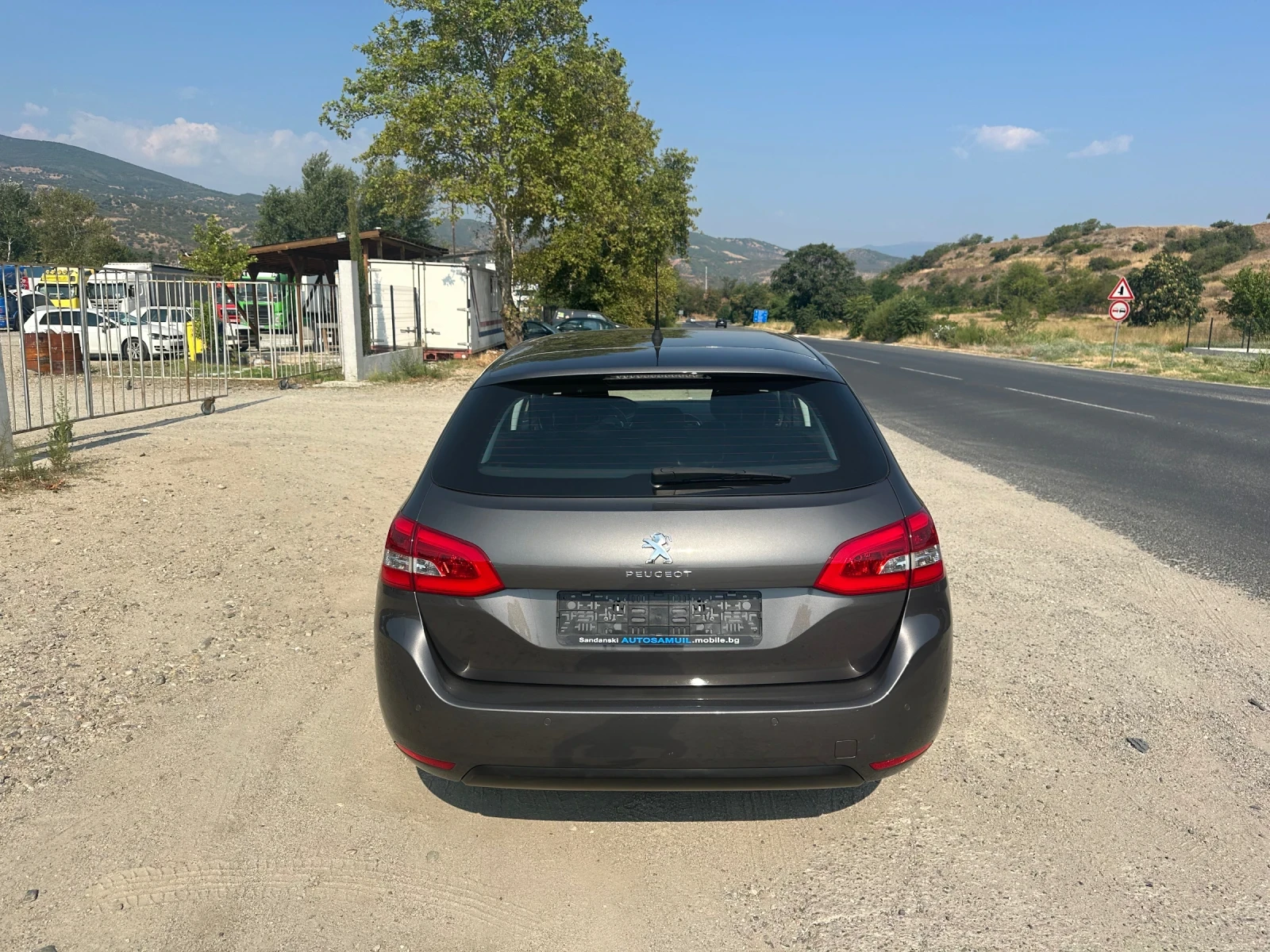 Peugeot 308 1.5HDi 130ph NAVI* LED* F1* EURO6D, снимка 5 - Автомобили и джипове - 55770943