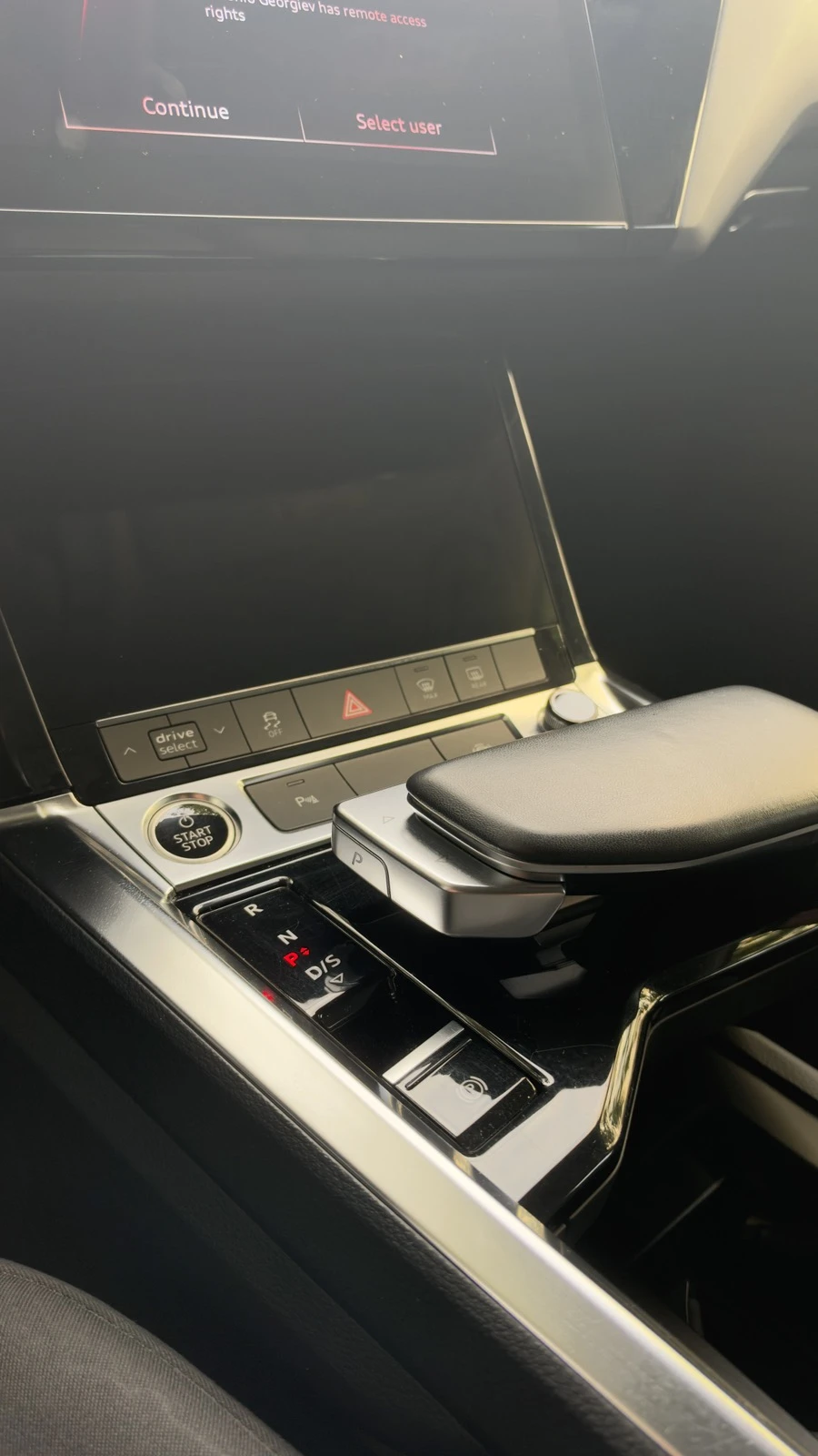 Audi E-Tron 50 Quattro, снимка 13 - Автомобили и джипове - 56553814