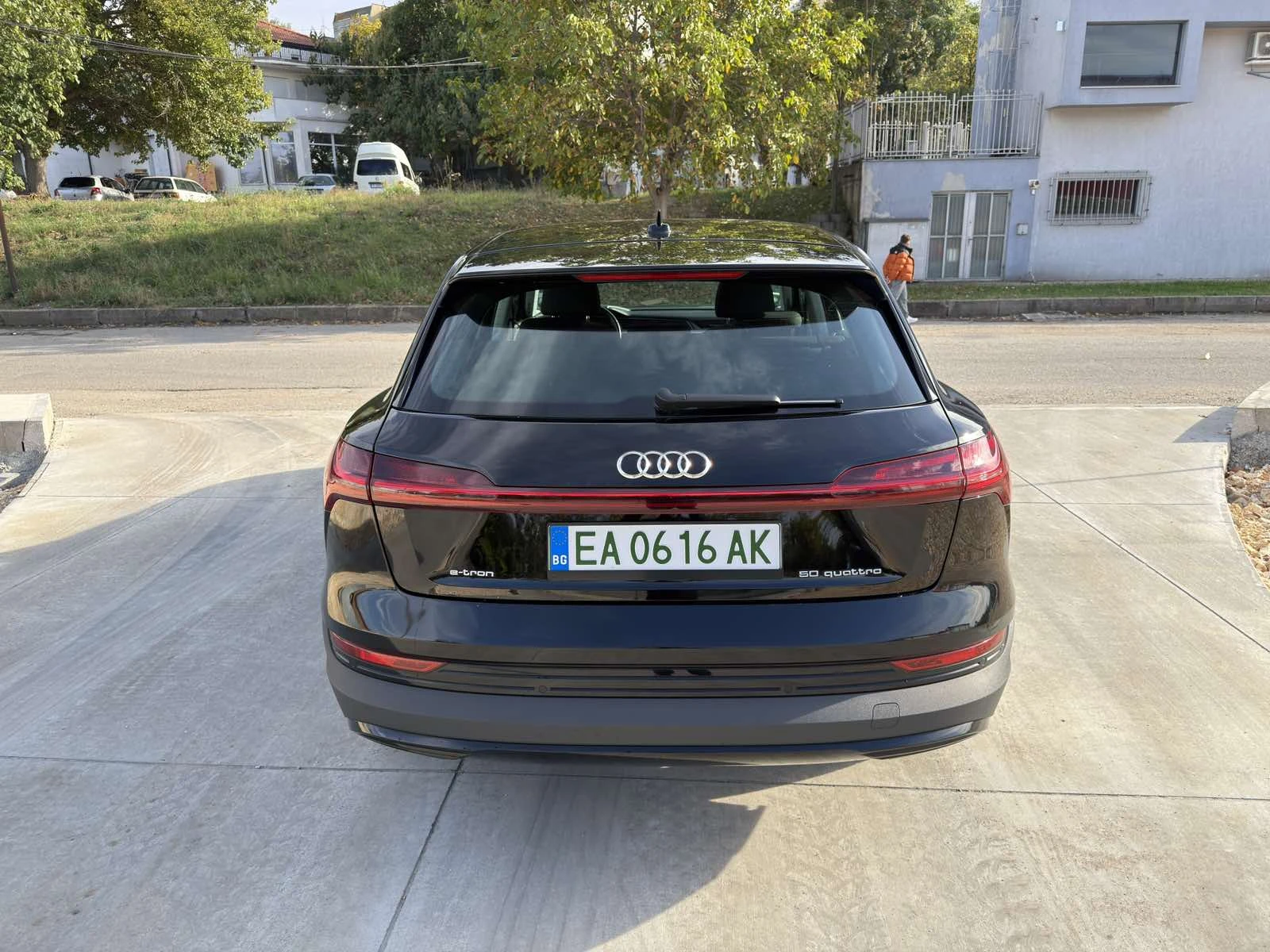 Audi E-Tron 50 Quattro, снимка 3 - Автомобили и джипове - 56553814