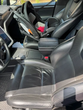 Tesla Model X 90D, снимка 5