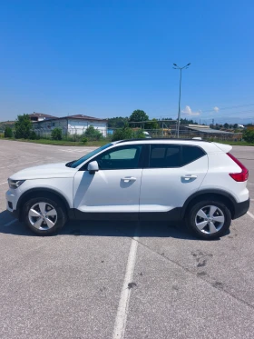 Volvo XC40, снимка 2