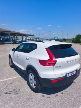 Volvo XC40, снимка 6